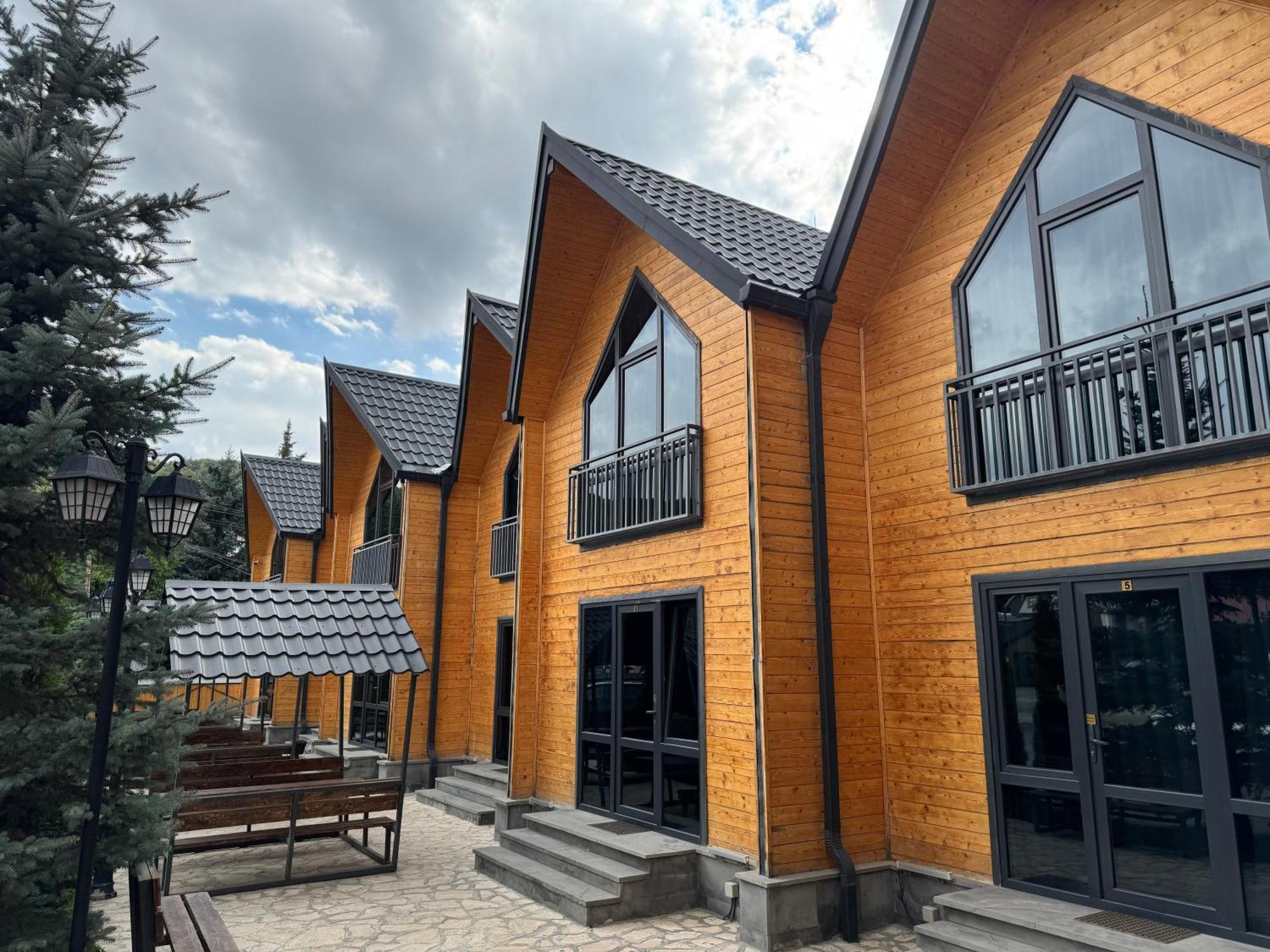 Everest Rest House Tsaghkadzor Exteriör bild